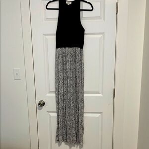 LOFT Outlet Petite Black and White Maxi Dress